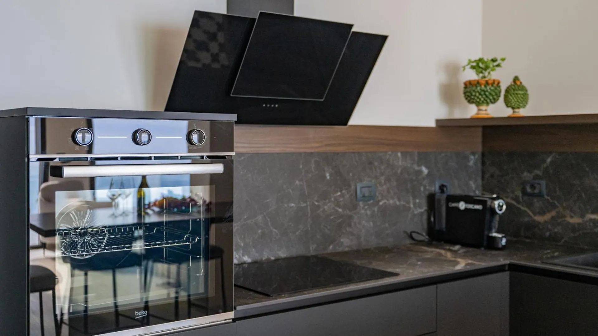 Villa Horizonte Luxury Apartments 陶尔米纳