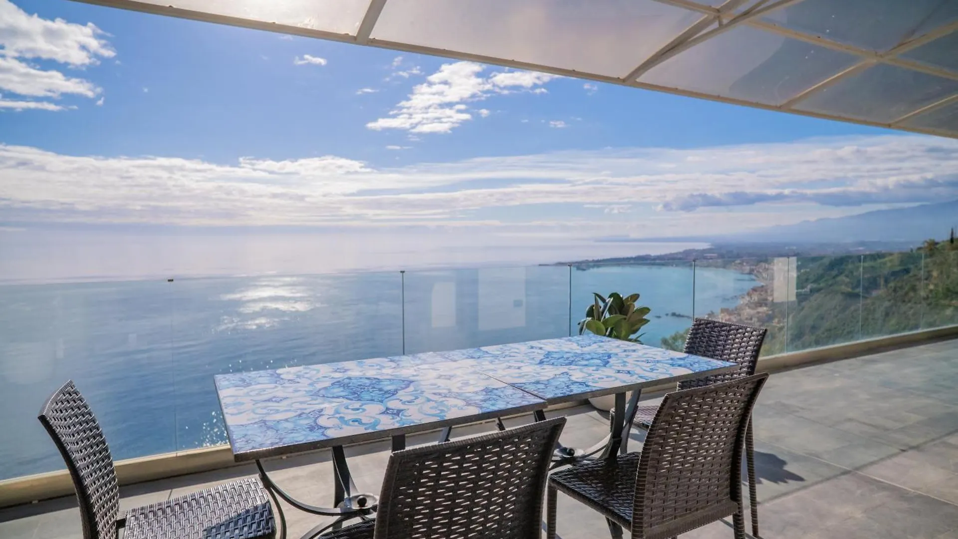 Villa Horizonte Luxury Apartments Taormina